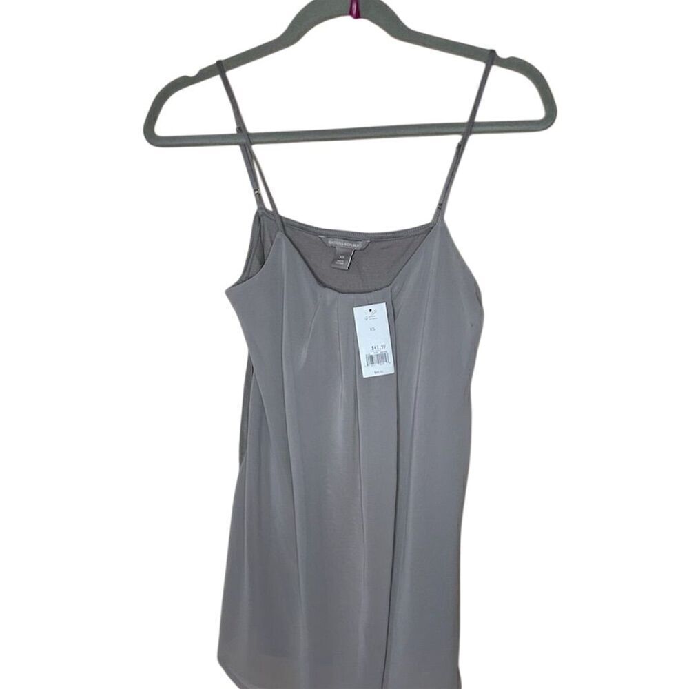 Banana Republic Women's XS Gray Sleeveless Pleated Chiffon Cami Tank Top